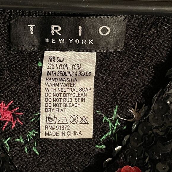 TRIO Vintage 50s Women S Black Wool Angora Beaded Sequin Rosette Sweater Vest - Picture 2 of 8